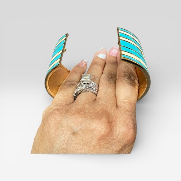 Vintage Gold and Teal Enamel Cuff Bracelet - Picture 4 of 5